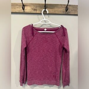 Under armour size xsmall pullover